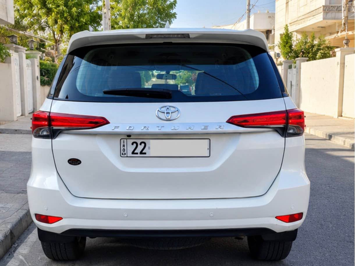 Toyota fortuner 2021 
خەلیجی ٢٠٢١
٤ پستۆن
شکل نوێ
دەبل ئەکسل 
ناو زەرد 
بێ سبوغ
تەنها ١ بست لە بۆنیت ساردی هەیە 
ماوەی رۆیشتن ١٠٠ کم
نرخ : ٢٤٥$
0️⃣7️⃣5️⃣0️⃣7️⃣3️⃣9️⃣1️⃣1️⃣2️⃣9️⃣ أربيل, العراق
