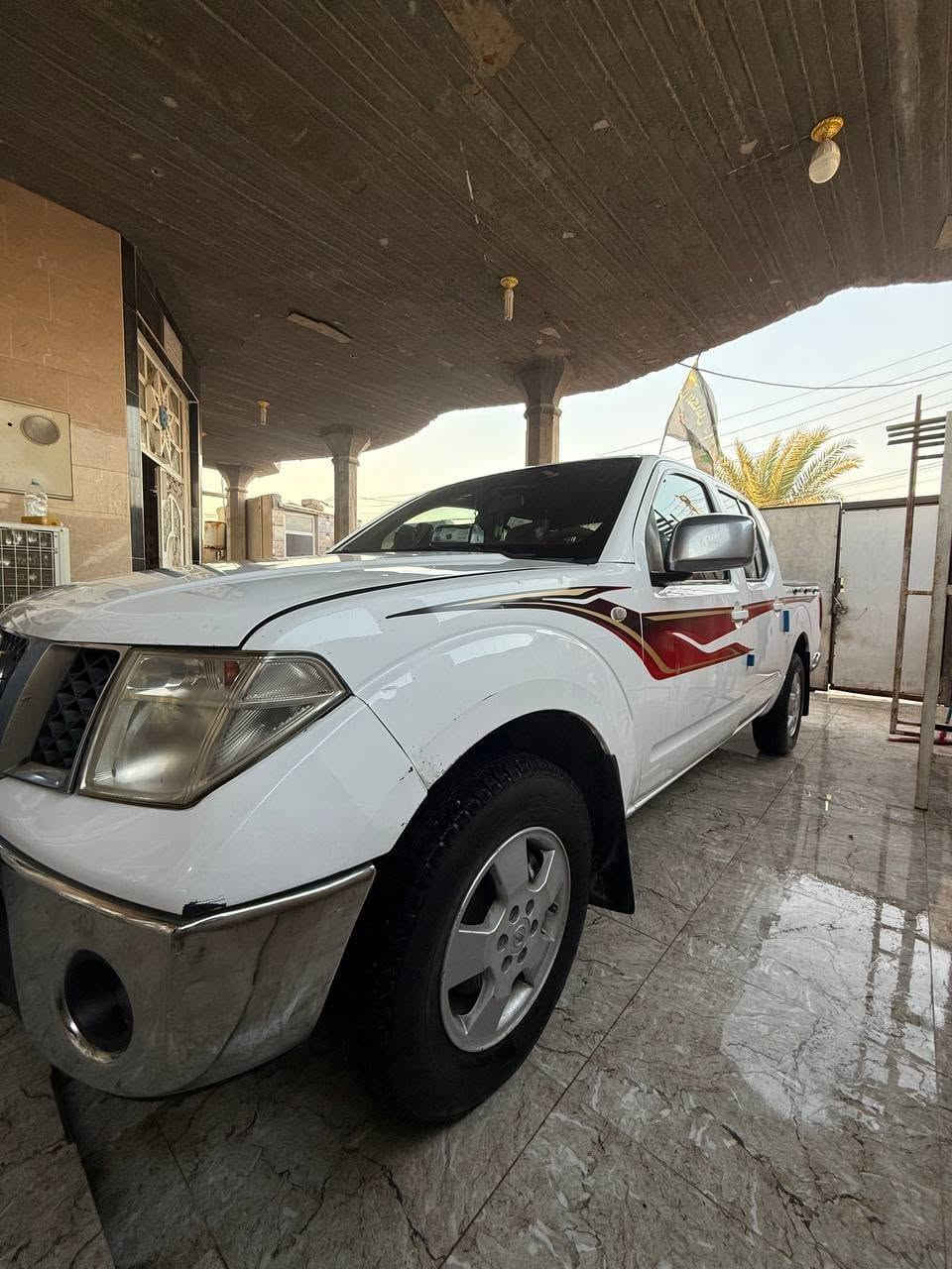 نيسان نافارا دبل قماره اوتوماتيك ممتاز محرك ممتاز لا تبخير ولا تنقيص شرط الفحص والتحويل لون أبيض رقم بصره دولي جديد
موديل 2008
جاهزه واقتصاديه جدا بصرف الوقود فانات وليس كلج مروحه يعني ناعمه وخفيفه وسرعه طخم تاير لوك حداديه شرط زيرو بطارية جديد دسكات اصليه ضمان 
كهربائيات فول 
جام اوتوماتيك 
مكاني البصرة قضاء المدينة منطقة الخاص 
السعر 88 وبيها مجال
*********** واتساب 
 وشاصي مكفوله كلبه وجفيه 
صبغ قماره وعندي تصوير قبل صبغ شرط تكم بلاد ويل كب بلادي 
شروط. البيع الفحص والتحويل
نيسان نافارا دبل قماره اوتوماتيك ممتاز محرك ممتاز لا تبخير ولا تنقيص شرط الفحص والتحويل لون أبيض رقم بصره دولي جديد
