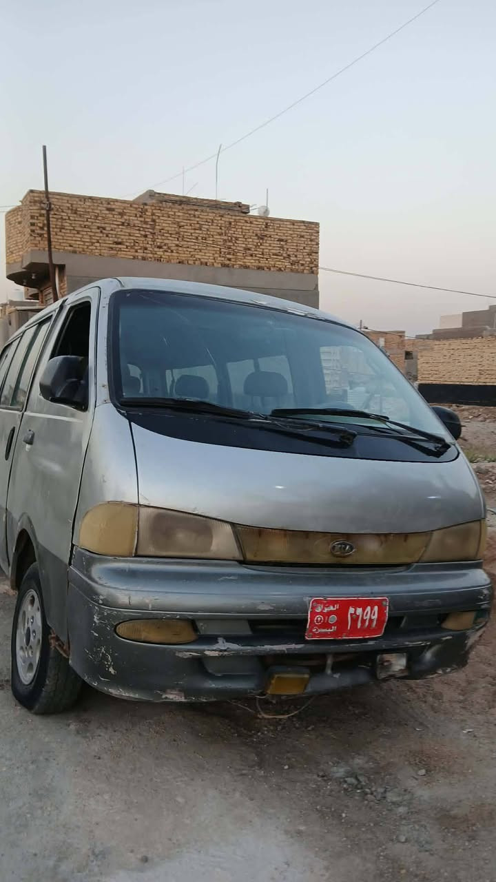 للبيع كيا بريجو باص معلايه رقم بصره مكينه كير اكسن شواصيهه نضيفه حداديه باور كله نضيف داخلهه نضيف كهربائيات كلهه شغاله السعر ٢٠ وبيهه مجال مكاني بابل رقم ***********
