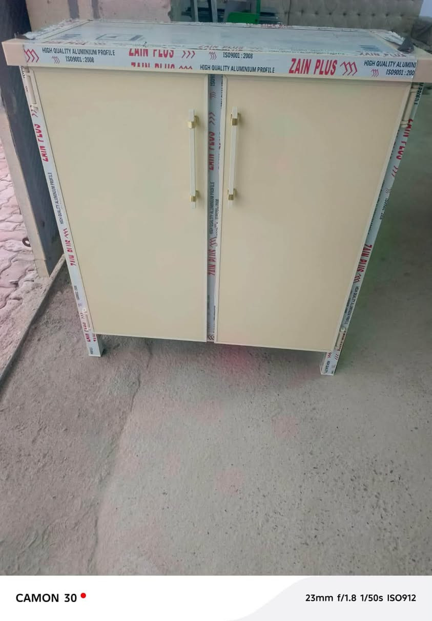 غراض جديد للبيع كاونتر ٤٧٥ الف حزام ٧٥ الف خابر رقم ***********
