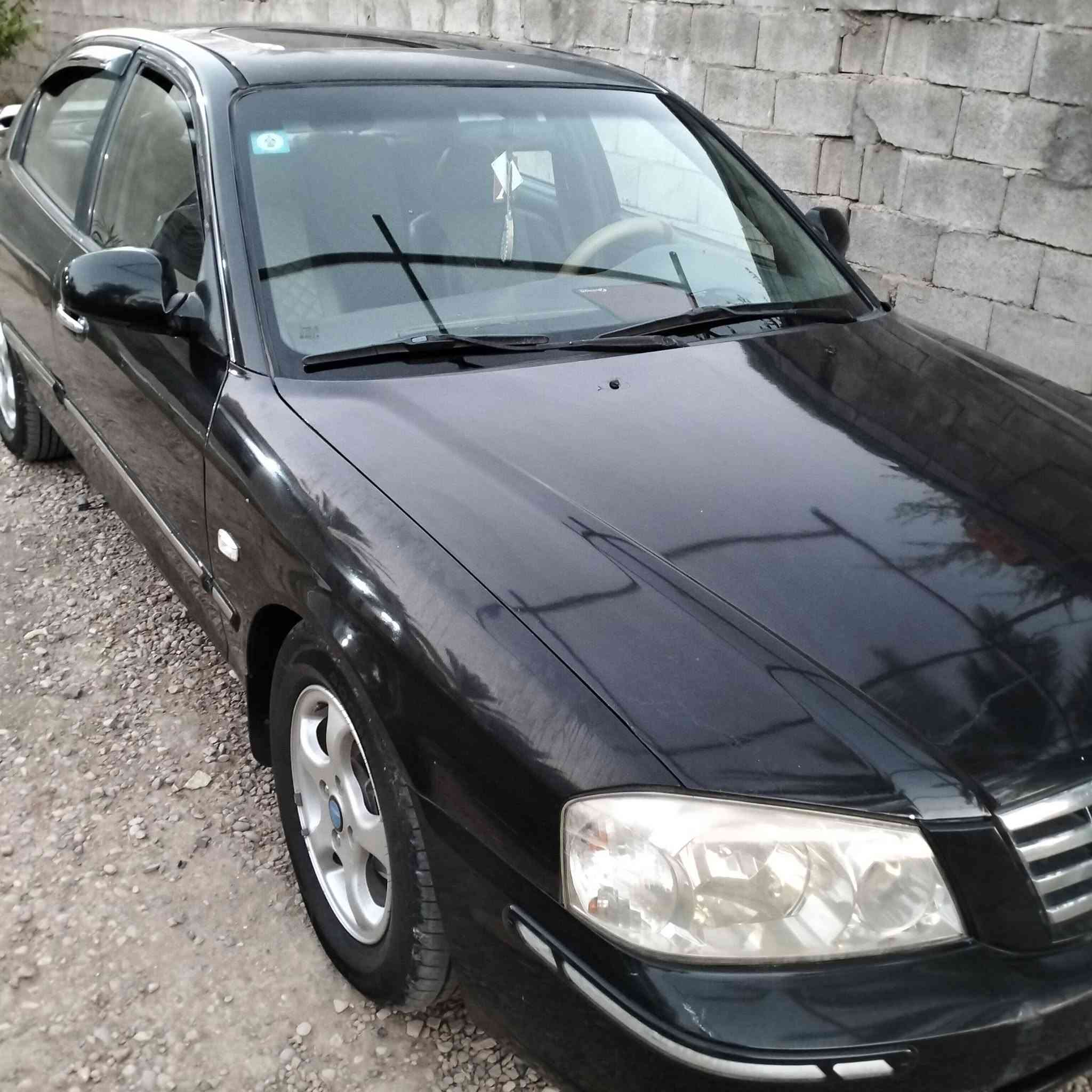 السلام عليكم 
للبيع اوبتما 2002 
اللون أسود 
رقم بغداد إنگليزي 
السيارة بإسمي 
سنوية لل2030
محرك 2700 نضافة وصرف خير من الله 
گير جديد 
راديتر جديد 
تخم تاير جديد 
السعر 52 وبيها مجال 
للعلم السيارة بيها شخط يم قبق البانزين 
وبيها طخة بالخشم بالچاملغ الأمامي گدام السايق 
مثل ما موضح بالصور 
باقي التفاصيل خابر وتدلل 
*********** وبي واتساب
