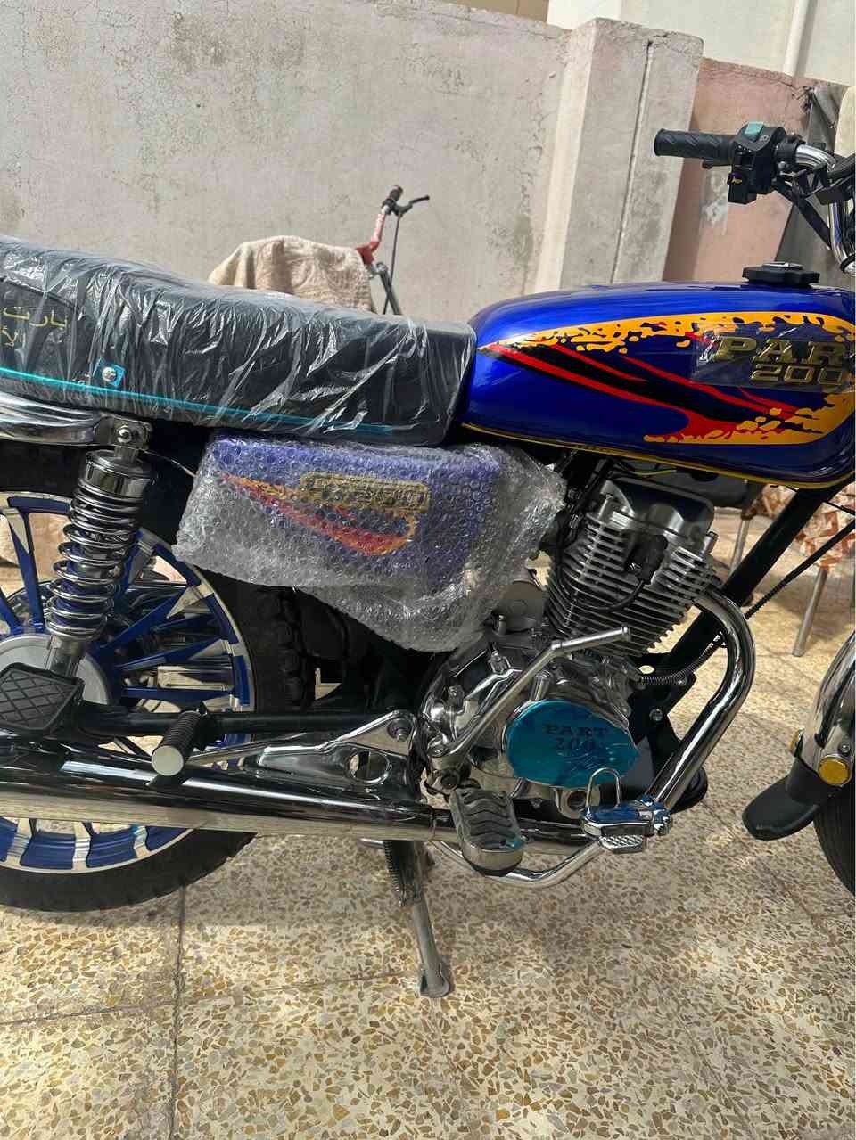 بارت عيتاني سورية
حجم المحرم 200cc
موديل 2024 منفيس 
السعر 900ومجال بسيط 
الدراجه جديده كلها مكفوله مكاني اربيل رقم التلفون *********** أربيل, العراق
