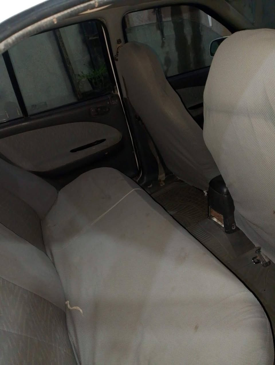 السلام عليكم كيا سيفيا البيع  موديل 95  رقم انكليزي  ديالى   العنوان بغداد تقاطع النهروان  السعر 37 $ وبيه مجال بسيط  ***********
