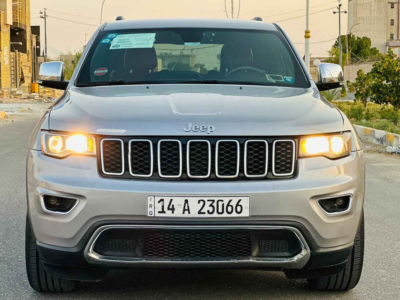 للبيع او مراوس
جيب لاريدو 2019 اصل رقم بصره دولي بسمي 
وارد امريكي ضررها جاملغ وباب مبدلات اصليات
مواصفات
بصمه ابواب
بصمه تشغيل
شاشه كبيره
كامرا خلفيه
تحكم ستيرن
مكينه 3600
6سلندر
ويل كروم
كشن جلد كهرباء
جنطه كهربائي
اشاره بمرى
تبريد قطعتين
ماشيه 90 الف
وباقي المواصفات المعروفه سيارة جديدة وجاهزة حداده تبريد تخم تاير كير ومكينه العنوان الناصريه مركز السعر 185 وبيه مجال 
***********
***********
