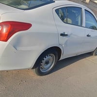 نيسان صني • ٢٠٢٢ • ٦٠ ألف
