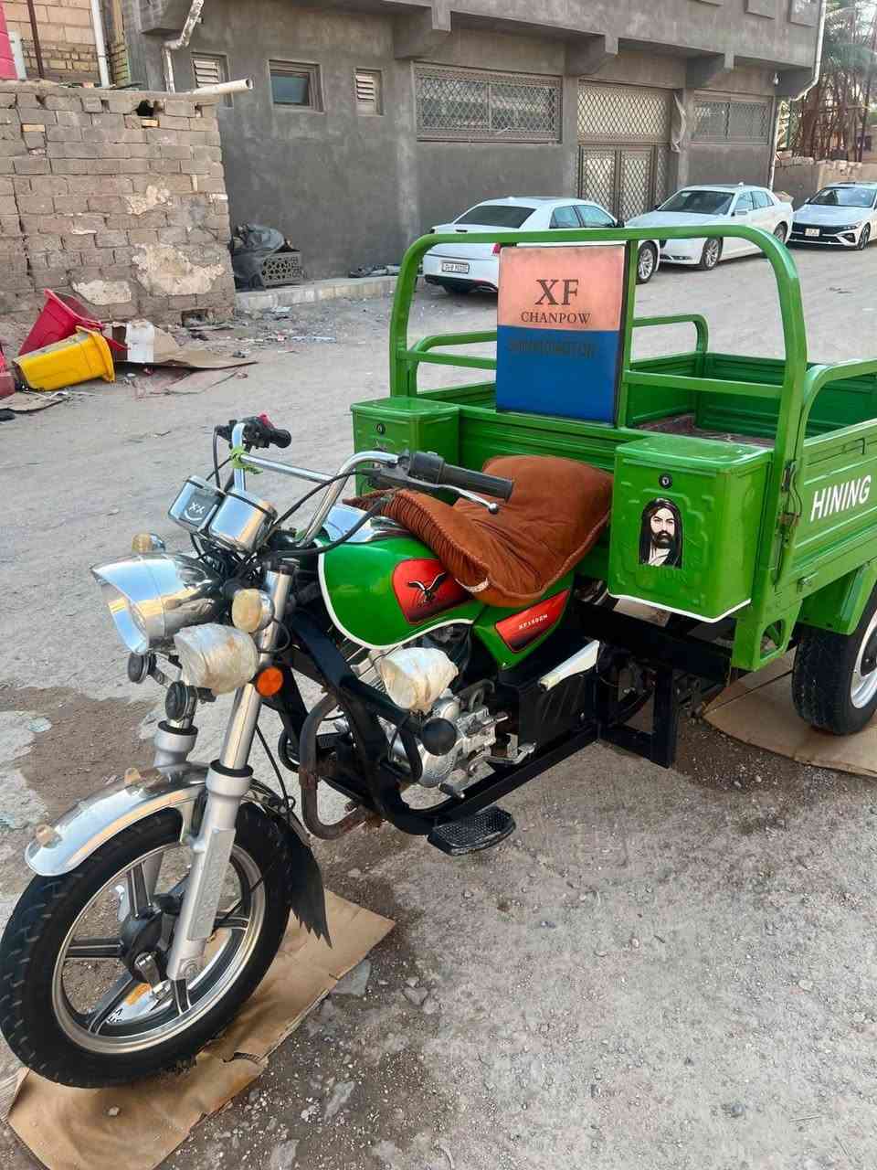 سلام عليكم ستوته 23 طالعه ب25. نضيفه فول مكاني القرنه الشرش  سعر 2700 مليونين وسبعميه    ***********
