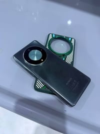هونر X9بي • ٢٥٦ • شاشة بها شرخ بسيط