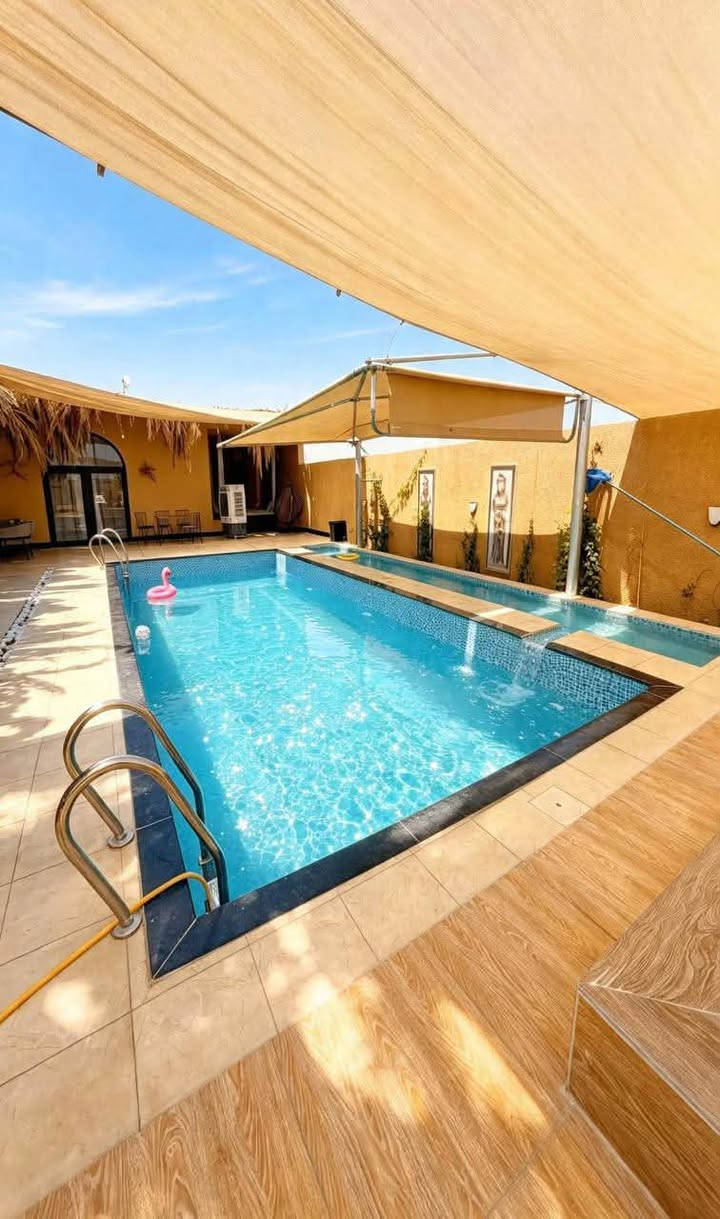 بغداد التاجي🏝️
مزرعه نضيفه وجديده وسعر الشفت هلمره مناسب جداً
للعوائل وكذلك للشباب
كعدات داخليه وخارجيه وايضاً متوفر العاب للاطفال وللكبار
للتواصل خاص او واتساب. ***********
