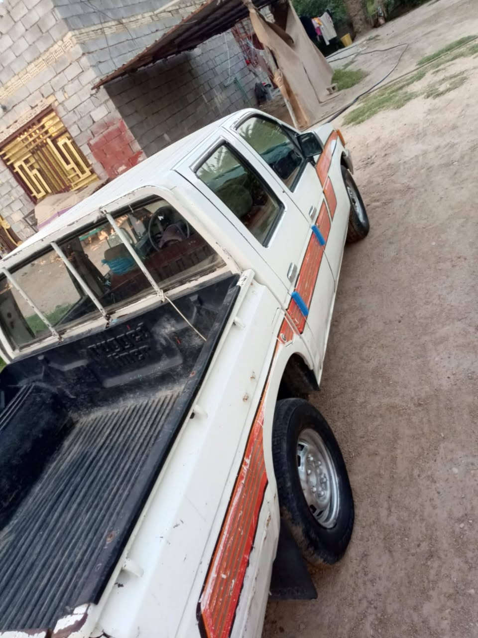 للبيع نيسان موديل 89رقم كربلاء انكليزي بسمي تحويل مكفوله محرك ونجي كير اوتوماتيك العنوان كربلاء السعر ٤٣وبيها مجال للاتصال ***********
