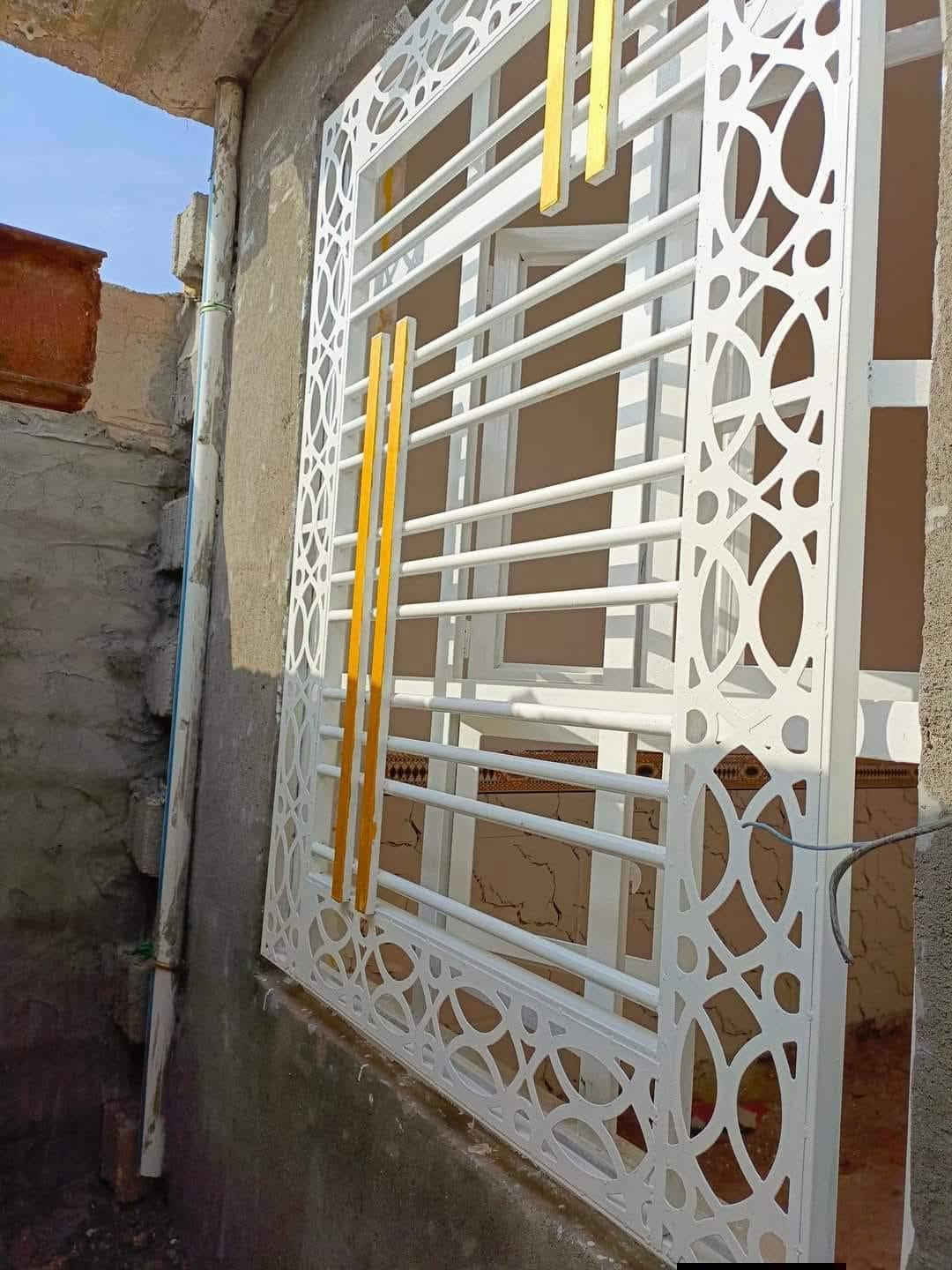 تنظيف شبابيك • صبغ شبابيك