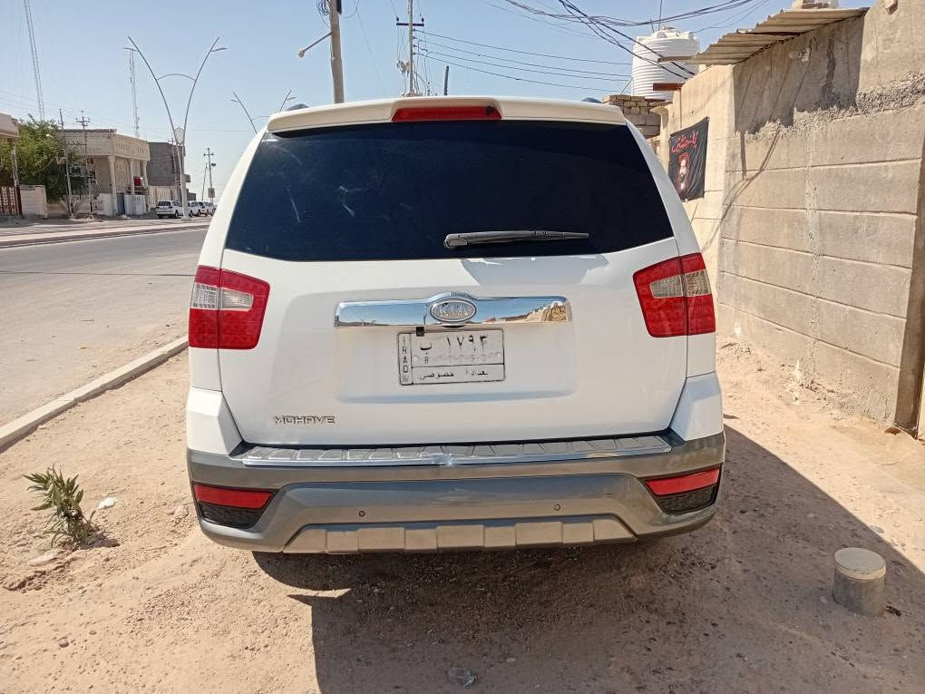 كيه موهافي ٢٠١٠ خليجي رقم بغداد موجوده بلبصره بيها صبغ ربع بنيد وجاملغ الايمن مكينه مفتوحه سعر١٠٠رقم هاتف *********** البصرة, العراق
