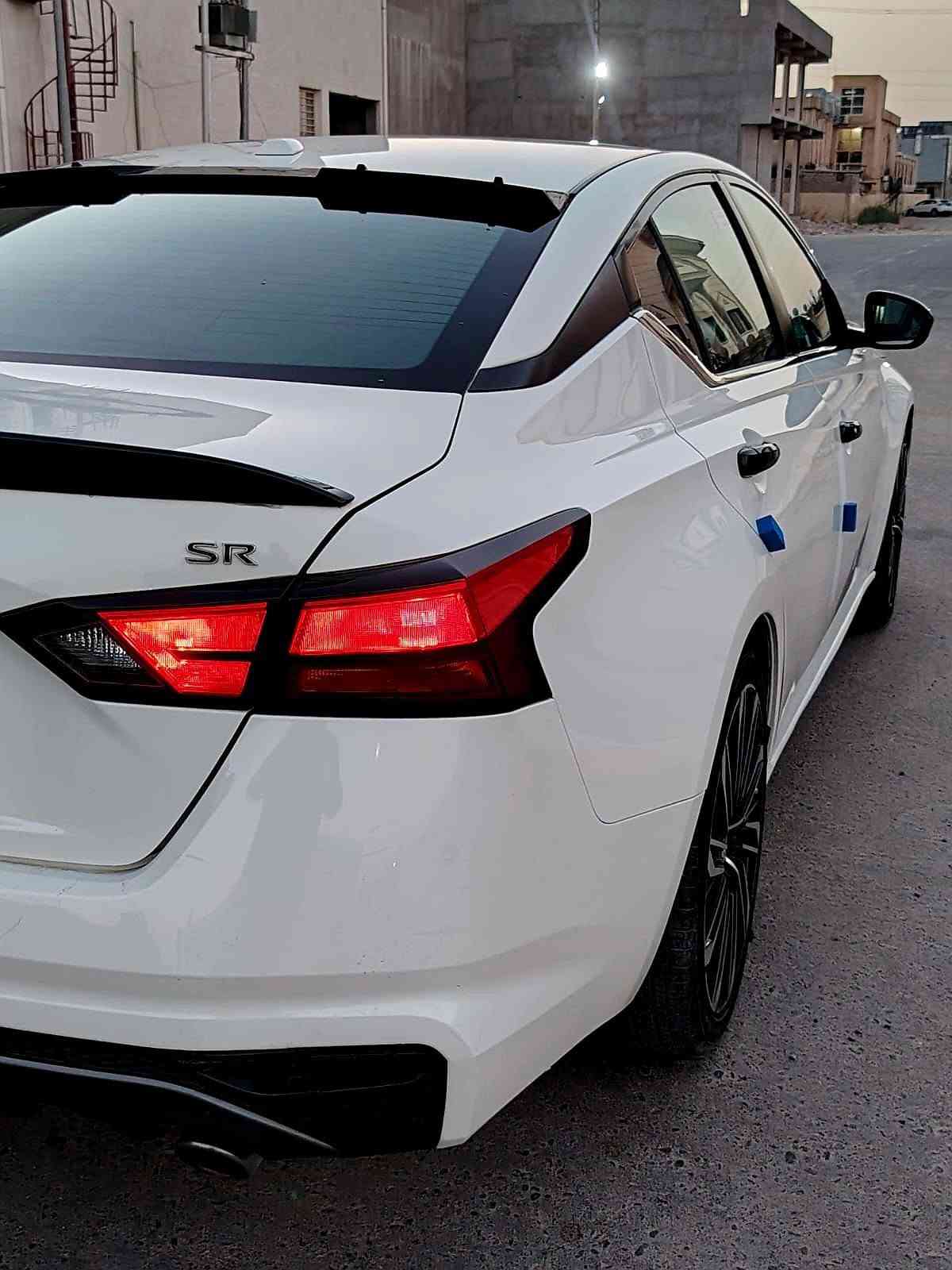 السلام عليكم للبيع بسعر 129 ورقه نيسان التما 2019 SR فول موصفات الضرر فقط باب السكن وشويه بل باب الثاني بدون اي داخل بجم كبس وجنطه كبس بدون ايرباك مكينه 2500 شرط مامفتوحه كير مامفتوح السياره جديده حيل ومتصرف عليه الف جاهزه من كلشي رقم وهزه وسنويه جدد تحويل ثاني يوم العنوان تكريت
***********
السلام عليكم للبيع بسعر 129 ورقه نيسان التما 2019 SR فول موصفات الضرر فقط باب السكن وشويه بل باب الثاني بدون اي داخل بجم كبس وجنطه كبس بدون ايرباك مكينه 2500 شرط مامفتوحه كير مامفتوح السياره جديده حيل ومتصرف عليه الف جاهزه من كلشي رقم وهزه وسنويه جدد تحويل ثاني يوم العنوان تكريت
