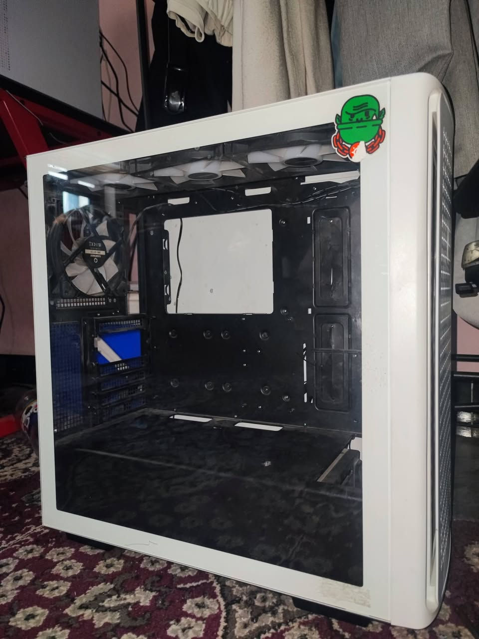السلام عليكم كيس للبيع من deepcoolكلش نضيف ويا 4فانات وهب argp 

السعر 60 وتوصيل موجود
***********
