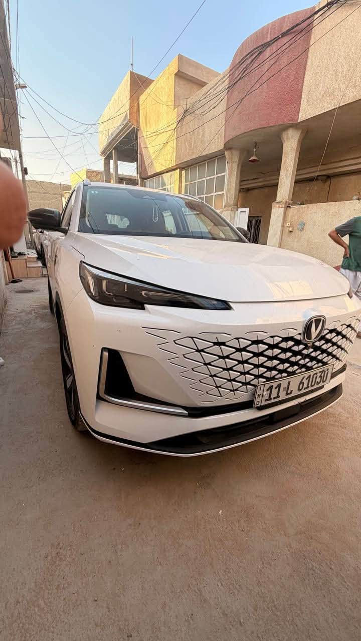 سيارة شانجان يوني اس Uni-S
موديل 2025

ماشيه 20,000

السيارة بيها صبغ بسيط بالجاملغ اما الباقي مكفول

السعر 26,000,000 دينار عراقي

للتواصل: ***********
