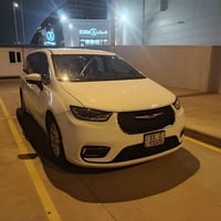 اخوان كرايسلر باسفيكا 2023 للبيع مواصفات التورنك L المعروفه شاشه كامره...