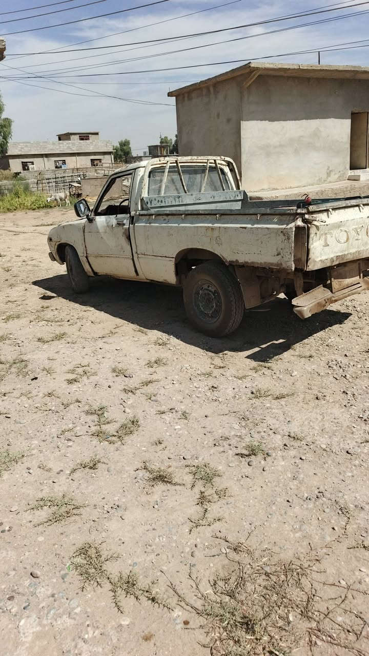 بيكم  80محرك كير كسن شرط طخم تواير جديد رقم نينوى  السعر 12ورقة  عنوان الكسك  رقم الموبايل  ***********
