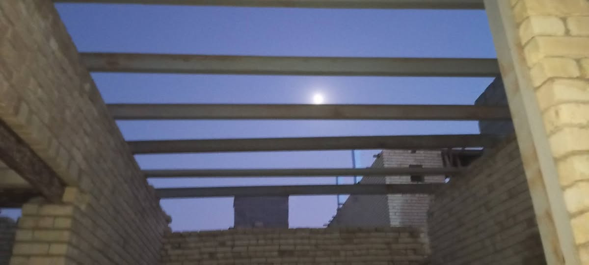 شيلمان لبيع العنوان كربلاء 
عدد الشيلمان 40 شيلمانه 
نوعيته بلجيكي مصبوغ نضيف 
طول الشيلمان 6 امتار 
مستعجل ع بيع محتاج 
سعر المتر 8 
 الاتصال الرقم ‏‪***********‬‏
