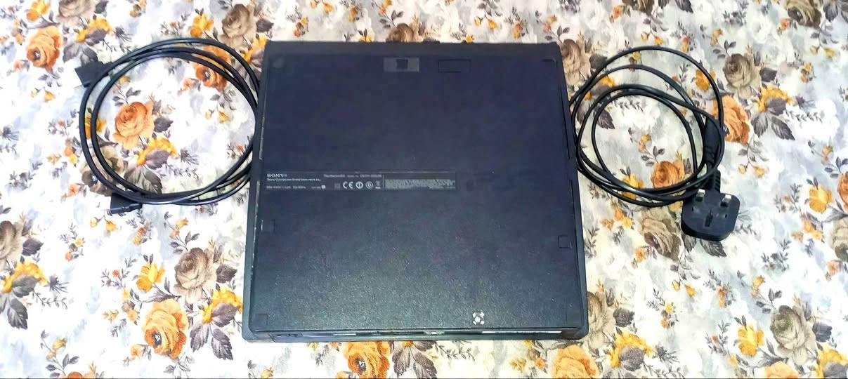 بلي 3 للبيع في الموصل
نضيف حيل بي اكثر من 15 لعبه مستعجل على بيعته سعر 120بي مجال واتساب ***********
