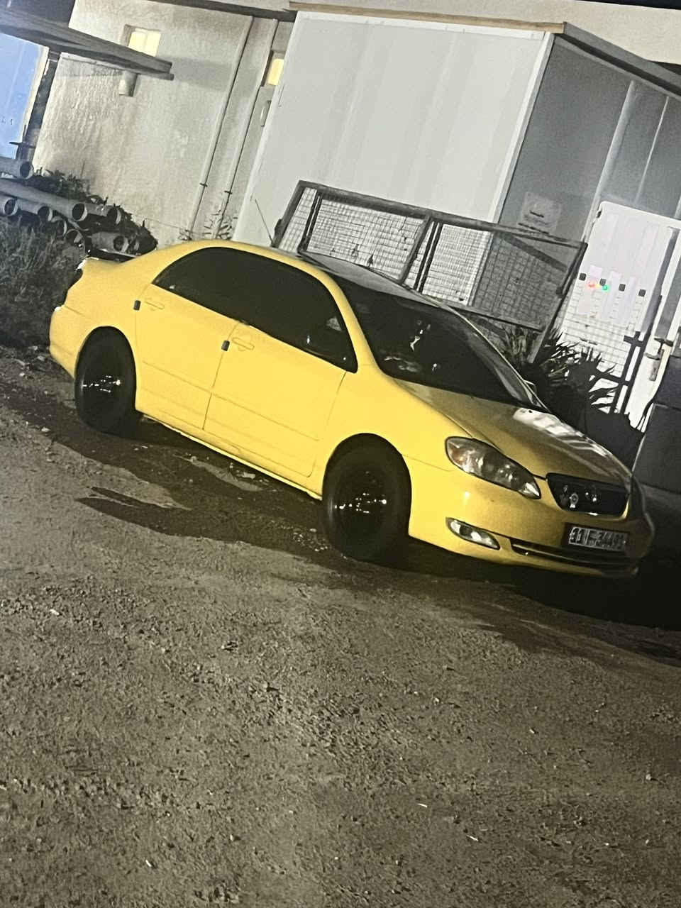 السلام عليكم كورولا نحله للبيع اس وارد امريكي حادثها بالصندوق ومواصل للحوض مبدل صدر جديد امامي خلفي هيئه وغرامات مصفره رقمها 11 بغداد مكينه وكير جديد تبريد ثلج سياره مال جناي على باب الله سعر المطلوب بيها ا82 وبيها مجال التفاصيل اتصل ***********
