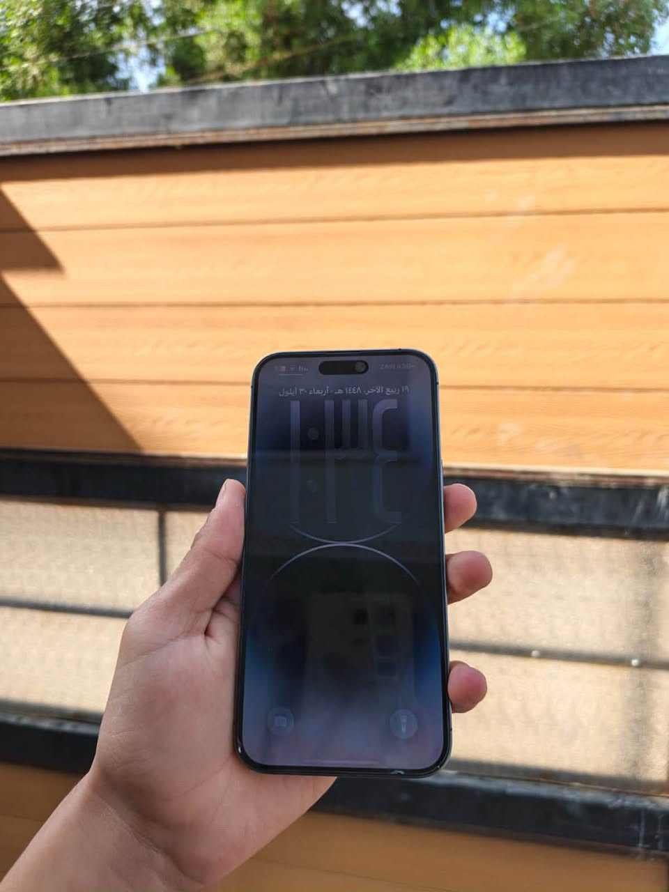 سلام عليكم
iPhone14pro,Max
لـون بـنفسجي 
عـربي شرق اوسط AA/A
بـطاريه 84
ذاكرة 256
جـهاز عربي مـاستر نظافة الجهاز 98%
وبي بس العدسه يرادلها تنظيف رقم 1x 
جهاز كامل كله شغال كاميرا خلفيه اماميه وتصويره يخبل 
فقط العدسه يم العاني 10 الف ينضفوها 
وسعره 750وُبـي مجال بسعر 13 
مكاني الرمادي التأميم 
موجود واتساب وع الرقم ***********📞
ورجاءاً الموشراي او بس يعامل لايدخل ويتعبني واتعبه ذاكر كلشي بلمنشور

نص مكتوب في الصور:
- ١:٣٦
- حالة البطارية والشحن
- كما هو الحال مع البطاريات القابلة لإعادة الشحن، بطارية الهاتف قابلة للاستهلاك وتصبح أقل فاعلية مع الوقت. معرفة المزيد...
- ٨٤٪
- الحد الأقصى للقدرة
- هذا قياس لقدرة البطارية مقارنة بقدرتها عندما كانت جديدة. قد تتسبب القدرة المنخفضة بتقليل ساعات الاستخدام بين عملية الشحن والأخرى.
- أقصى قدرة للأداء
- ستساعد الأنظمة المضمنة في النظام والمكونات في تخفيف آثار الأداء التي قد تلاحظها أثناء التقدم الكيميائي في عمر بطارية iPhone.
- شحن البطارية المحسن
- للحد من استنزاف عمر البطارية، يتعلم الـ iPhone من عادات الشحن اليومية، بحيث ينتظر ولا يتجاوز ٨٠٪ حتى يحين موعد حاجتك إلى استخدامه.
