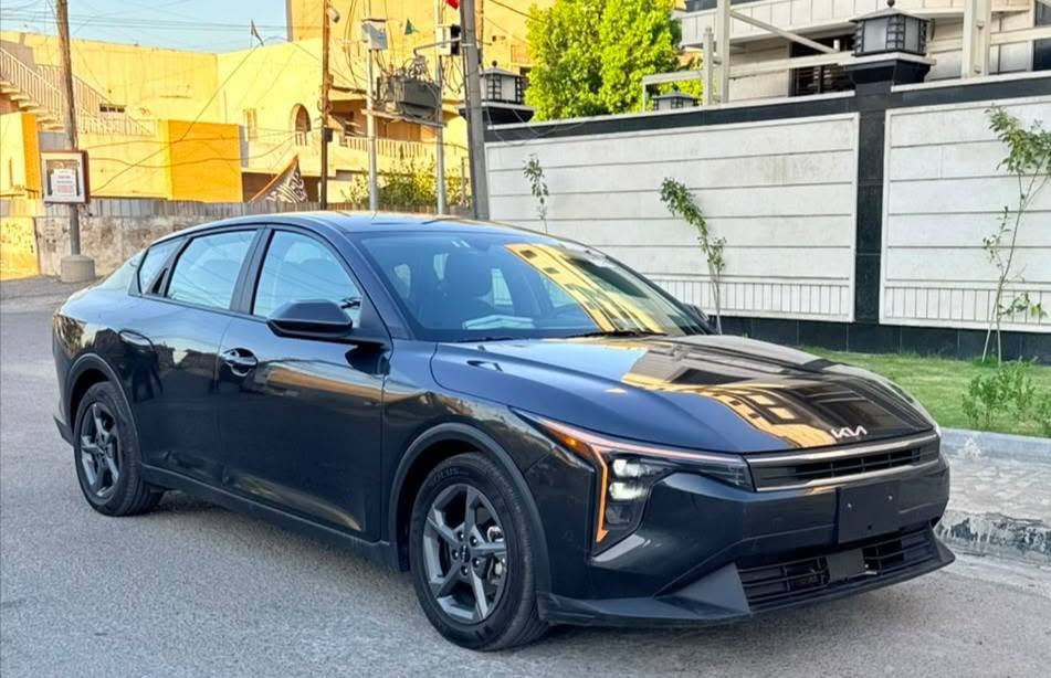 السلام عليكم KIA K4 2025 LX وارد امريكي
بصمة  / هندبريك دكمة  / لايت LED  / مكينة 2000 دوش / شاشة كبيرة متصلة ديجتال   / اوتو هولد / LED امامي وخلفي / قيادة ذاتية / كامرة دوارة / رادار تعديل مسار / اوتو بريك / مود درايف / تحكم ستيرن / كروس سرعة /مانع انزلاق / بلوتوث / اواكس / USB / ماشية 19000M

حادثه موضح بلصور مبدل فقط جاملغ امامي بدون دواخل وطرف البنيد تصليح 

مكان السيارة بغداد البلديات 

للتواصل *********** 

ملاحضة السيارة بدون رقم دخول جديد رجاءاً بدون خاص راسل واتساب وبخدمتك
