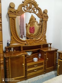 غرفة للبيع • بالخدمة • مستعملة