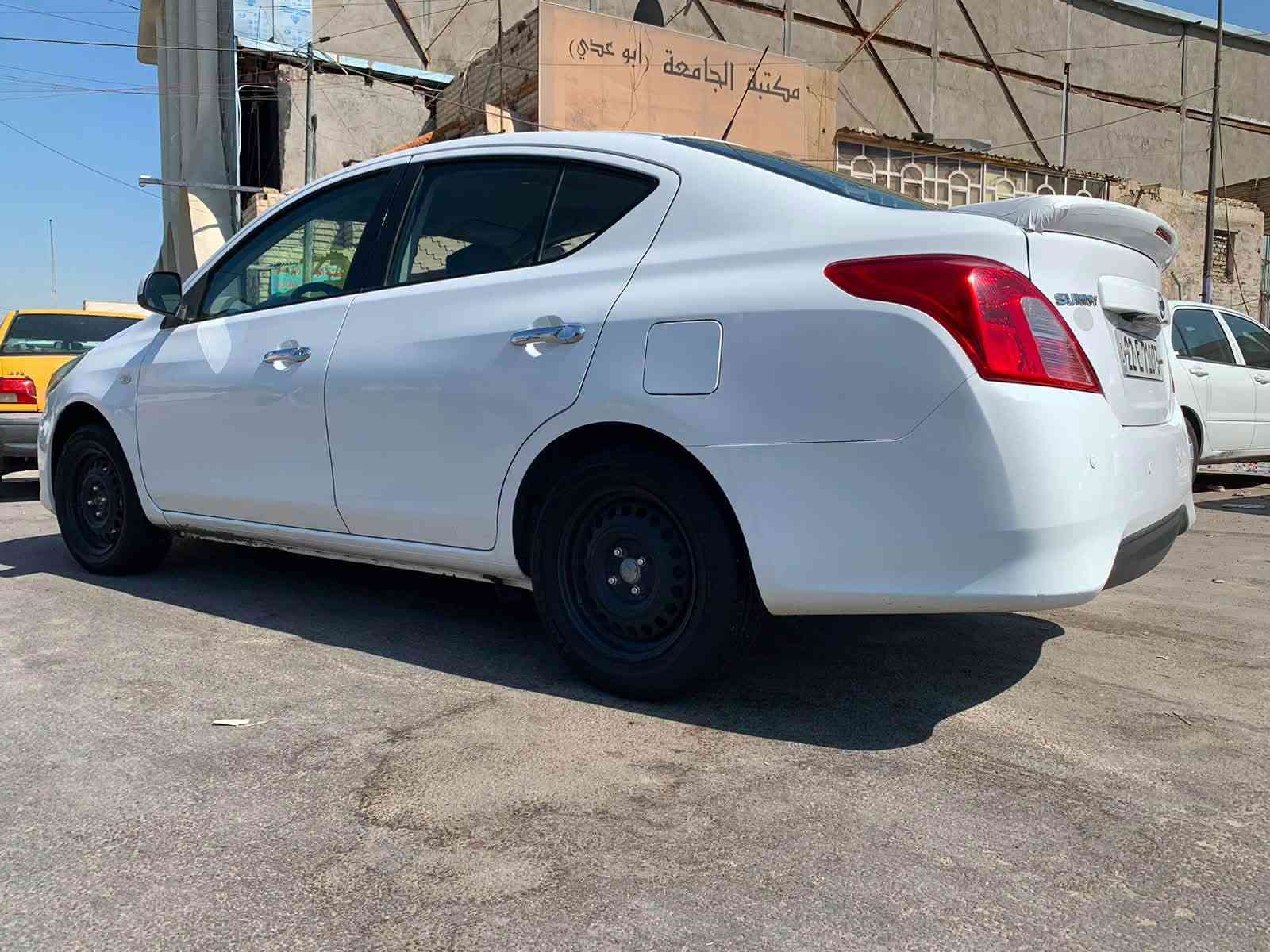 السلام عليكم نيسان سني هندي بليته زركه موديل ٢٢ مكفوله رقم اربيل هزه وسنويه جدد بسمي تحويل ثاني يوم السيارة جاهزة السعر (107$) اوبيه مجال بسيط الستفسار (***********) مكان بغداد
