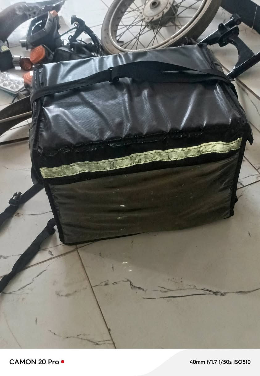 سلام عليكم غراض مال درجه كلهن شغلات وصندوق مال دلفري جديد وماشه جديده السعر خاص ***********
