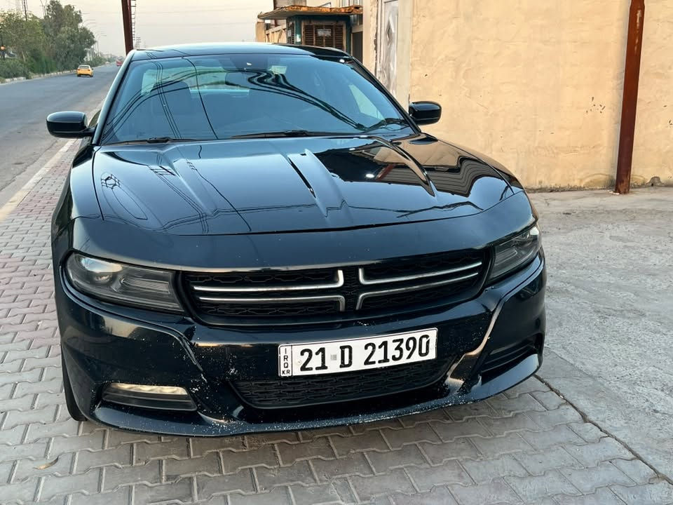 مراوس او بيع 
اتصل وتدلل 
جارجر 2015 sxt كندي اسود 
من امريكا كلين تايتل
بالعراق بيها جاملغ خلفي ايمن صبغ 
وبيها شوية من الجاملغ الخلفي الايسر بارد  
سيارة جديدة وكاملة ولا كلوب بيها مشتغل وسيارة ما مشتغلة على خط على ايدنا من جتي من امريكا 
بدون معجون 
بدون ايرباك 
بدون حادث الصبغ اثر شخط 
ومواصفات ال sxt معروفة
السيارة ماشية 122 الف ميل
رقم سليمانية كاملة ما بيها اي نقص
صور السونر موجود
 ***********
