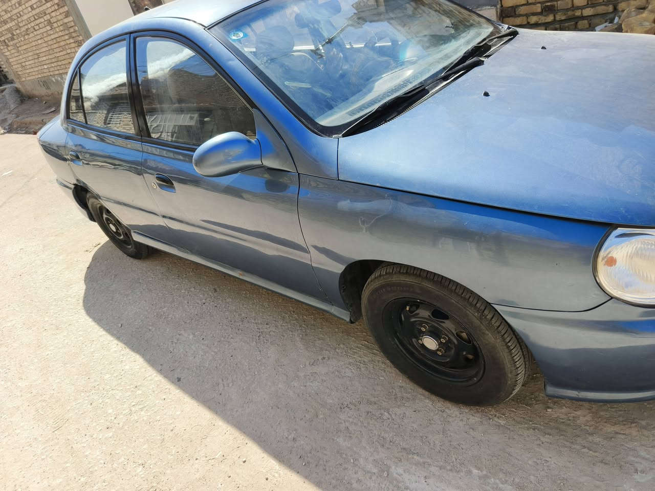 السلام عليكم سياره كيا ريو 2002
رقم كربلاء اوتماتيك 1600 
كير ومحرك جاهزات 
تبريد ثلج
مصبوغه عام للجماليه 
تخم تاير جديد 
سنويه لغايه 2031.. سياره بسمي
رقم كربلاء رقم نكليزي
 السعر $39....... ***********
