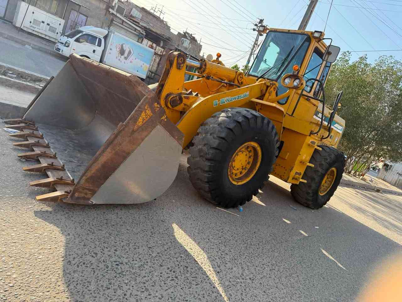 كاوسكي • حجم ٨٠ • ورق باسمي