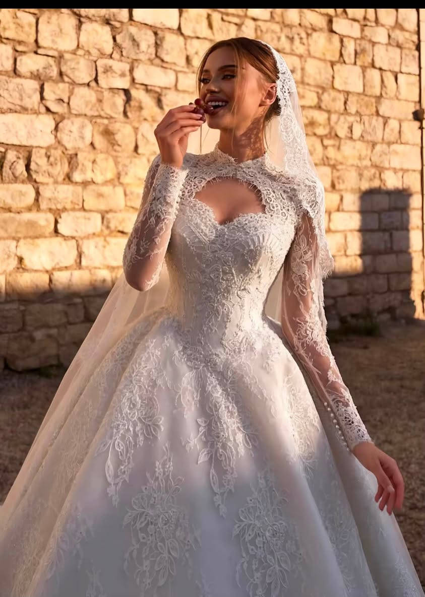 تم وصول موديلات جديده من الفساتين التركيا 🇹🇷👗
عرائس محمود الذنون لتاجير الفساتين العرائس 👗 
الموقع الجدعه مقابل الخليل مول بل القرب من مول الحارث للاستفسار ***********
