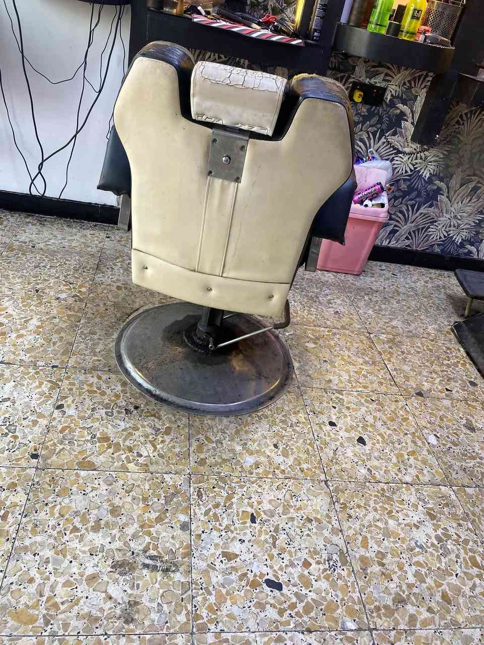 السعر صدمه ابيع كلهن سويه ***********
