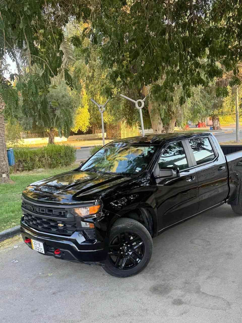 للبيع سلفردو 2024فئه الكوستم 2.7 توربو بلاك توب اصليه
ماشيه29ميل عل مشي امريكا 
سياره عليها دبلات معلايه من امريكا 
موصفات رادار امامي باب خلفيه درج 
شاشه كار بلي
فور ويل 4❌4
تحديد مسار 
سياقه ذاتيه
اوتو ستوب
وبعد بيها هواي موصفات 
حادث سياره قطعتين صبغ باب جاملغ وباب خلفيه عل كد تصليحه سونار موجود بدون شواصي ولا دواخل بدون ايرباك 
للاستفسار ***********

