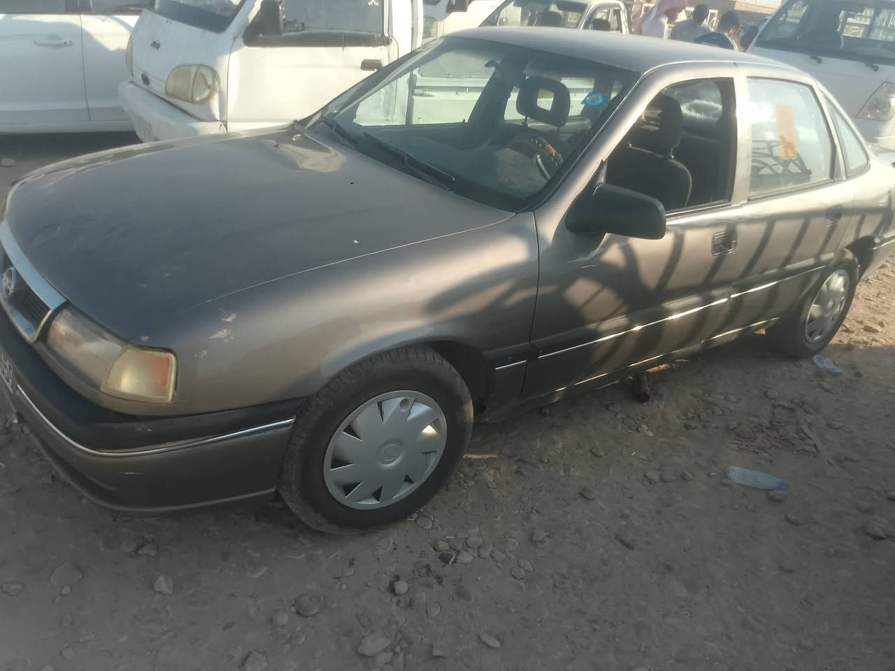 فكترا 16 موديل 91 رقم نجف انكليزي الشرعي ب تلعفر  الصندوك مضروب فقط وصبغ جماليه 
السعر 30$  *********** واتساب
