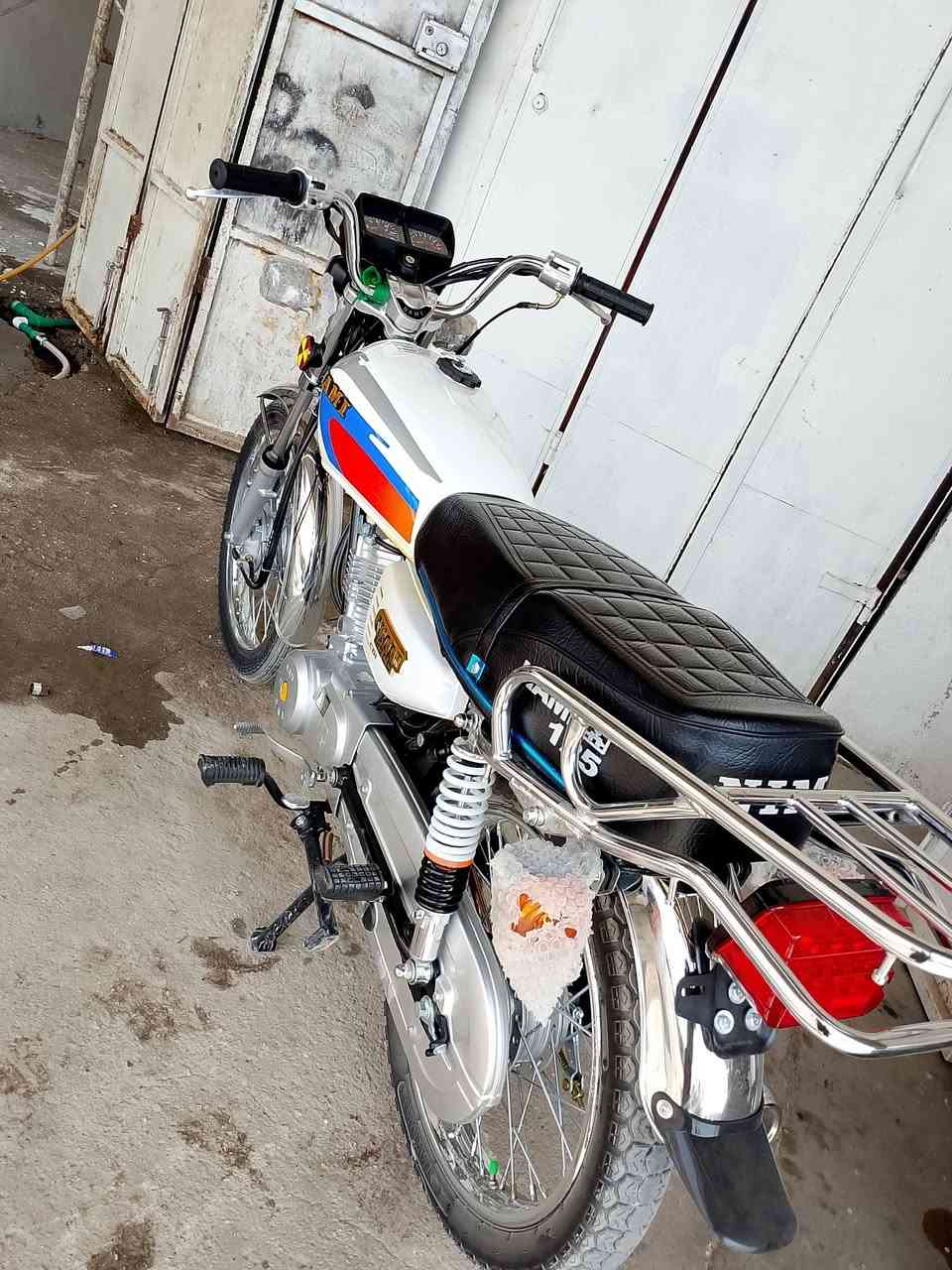 دراجه نامه شلماجه موديل 26واراق سكنر المكان بابل السعر 1250وبيها مجال الطيبين ***********
