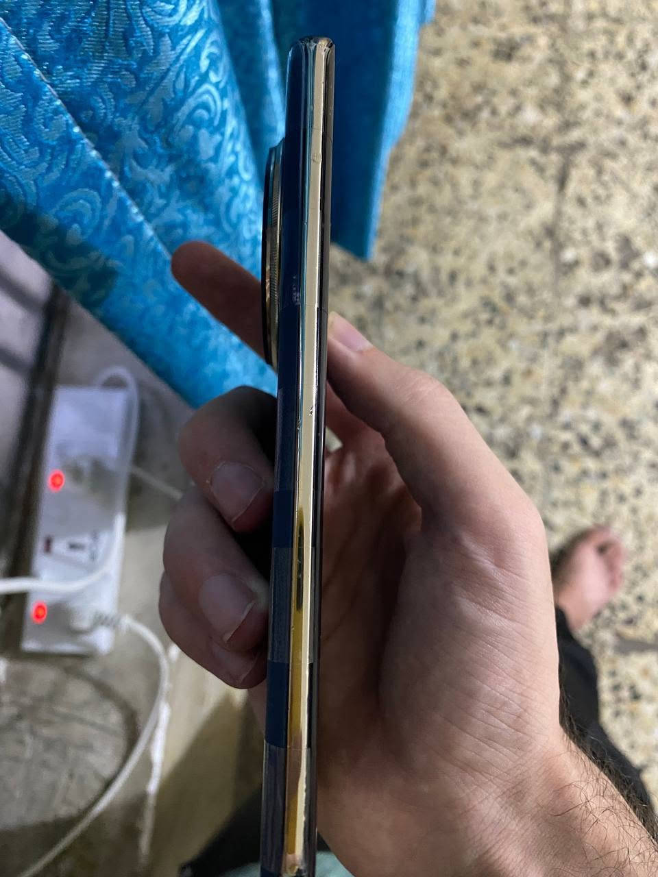 السلام عليكم
realme12 Pro+5G
ريلمي 12برو بلس 5جي 
مساحة التخزين /512
المعالج /®snapdragon7sGen2mobileplatform
الرام 24
الكامرات
الامامية 32mp
الخلفية 50mp+8mp+64mp زوم120x
 تلفون غني عن التعريف مواصفات تخبل  كلشي شغال وطبيعي للبيع السعر 175 مكاني بغداد الدوره 
بدون ملحقات بس دكمه التشغيل واكعه تشتغل طبيعي انطيك ويا شاصي كامل جديد وازرار جديده 
تواصل خاص او واتساب ***********
