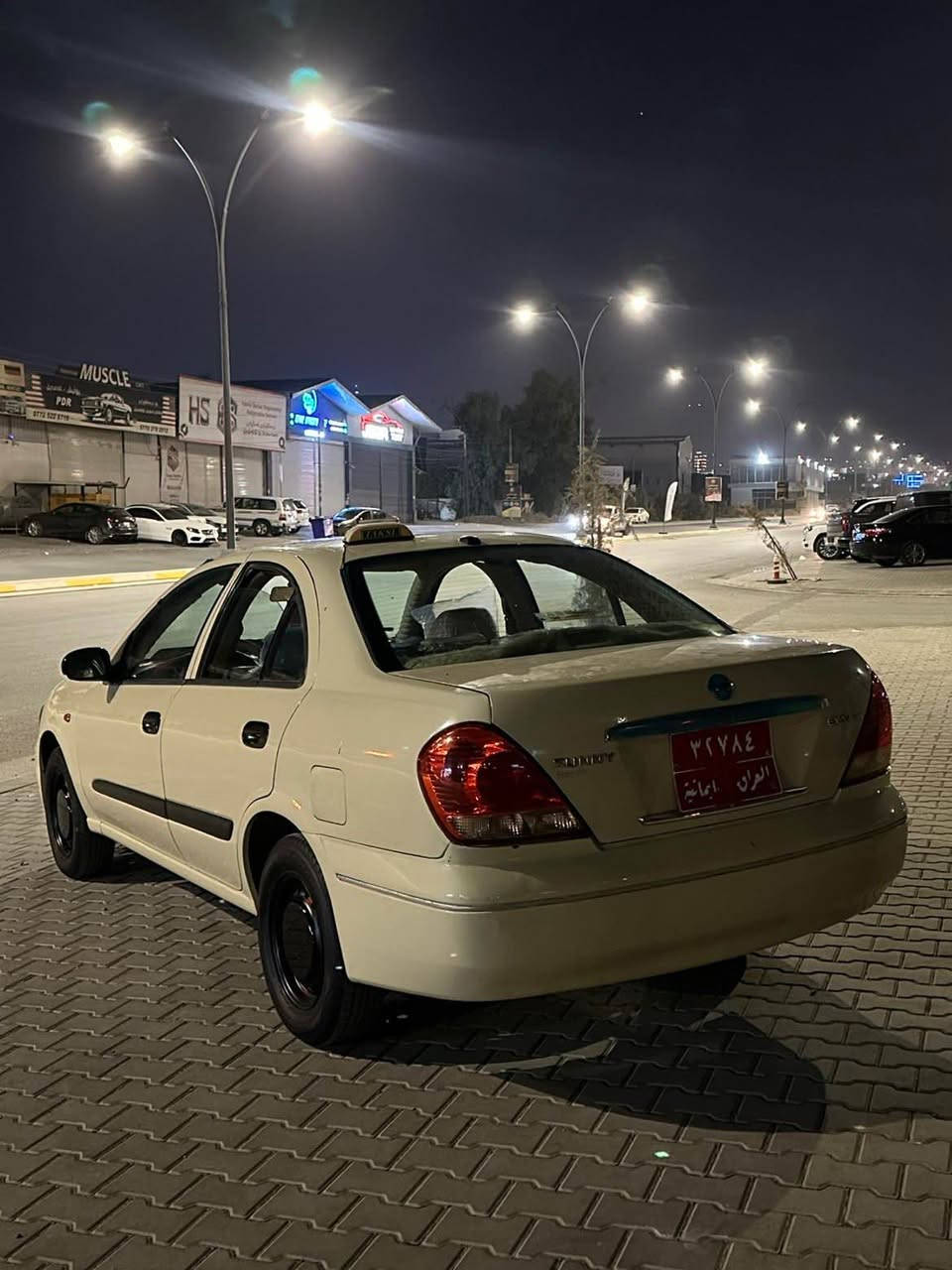 سەنی ٢٠٠٩ بۆ فرۆشتن گێڕو مەکینەو تەقەو ڕەقەی بەشەرتی فیتەر تەبرید ساردو گەرم مەزبوت ئیش ئەکات کارەبای هەموو گیانی ئیش ئەکات تاقمێک تایەی مەزبوتی لەژێرایە پێشی کامل داگیراوە یەک نوقسانی تیانەماوە سەنەوی بەسەر چوە دوای قرچێکی بەسیتی هەیە شایەنی باس نییە سعری ١٠٣ گەڵاو معامەلەیە لە سلێمانیم
سەیارەکە هی من یە ئەوە ژمارەی خاوەنیەتی ژ.م*********** شربازهير, السليمانية
