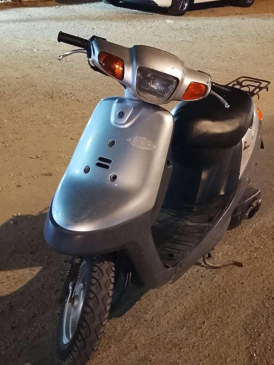 ابطه موديل 2003 للبيع مفتوحه مره وحده لا صوت كير ولا رنك حلوه مكينته ناعمه السعر 375 وبيها مجال مكاني طويريج الشراي يتصل ***********
