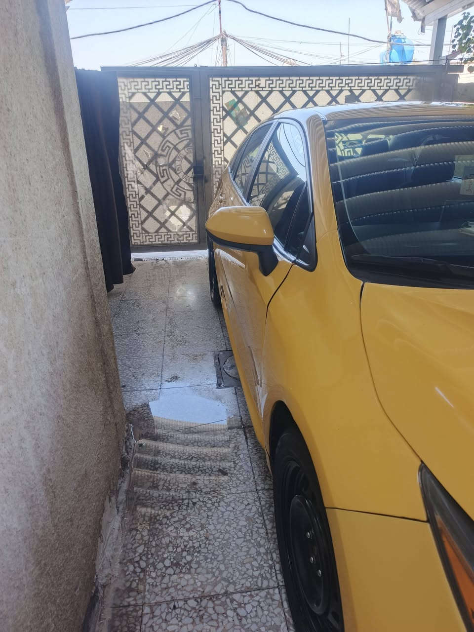 كورلا بانزين موديل ٢٠٢٤ وارد امريكي باسمي سياره نضيفه خير من الله كير مكينه كفاله مكاني الدوره *********** السعر ١١٠
