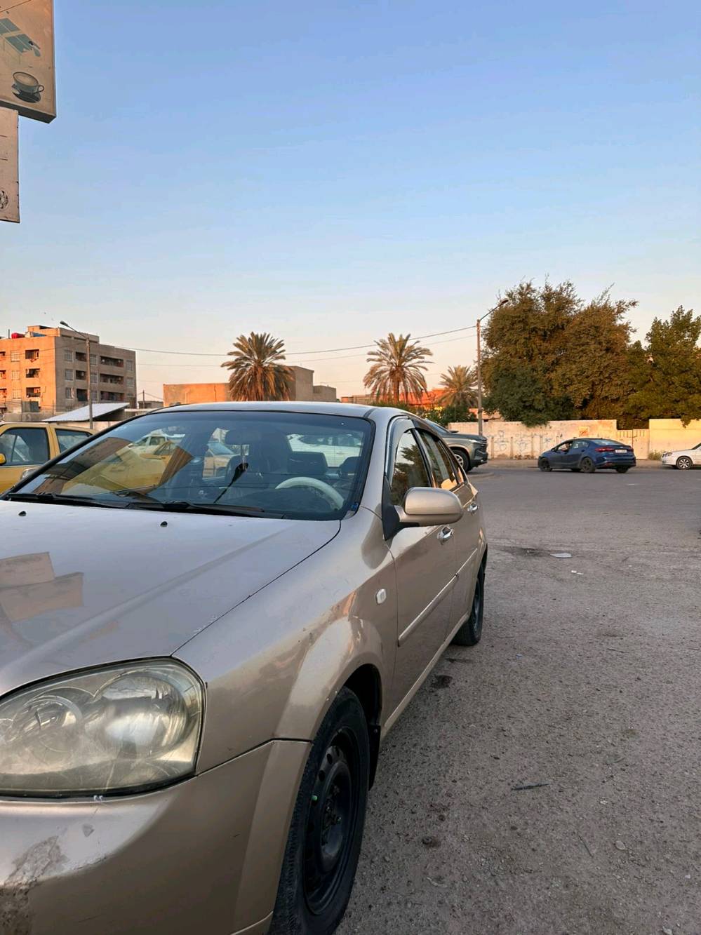 فورنزا موديل 2006 للبيع السياره نظيفه مصبوغه عام باسمي تحويل ثاني يوم رقم بغداد الدولي سنويه ل 2031 تبريد شغال مكينه كير خير من الله  مكان السياره كربلاء *********** السعر55 وبيها مجال