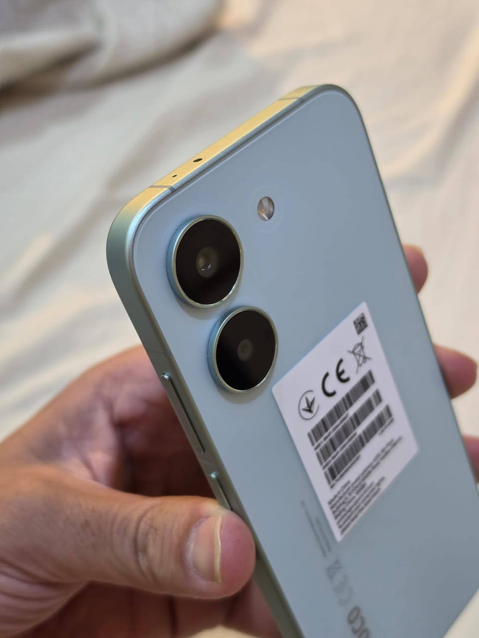 بوكو x8 pro مشحون 22 مره
كامل ملحقاة ذاكرة 512
550 الف
***********
