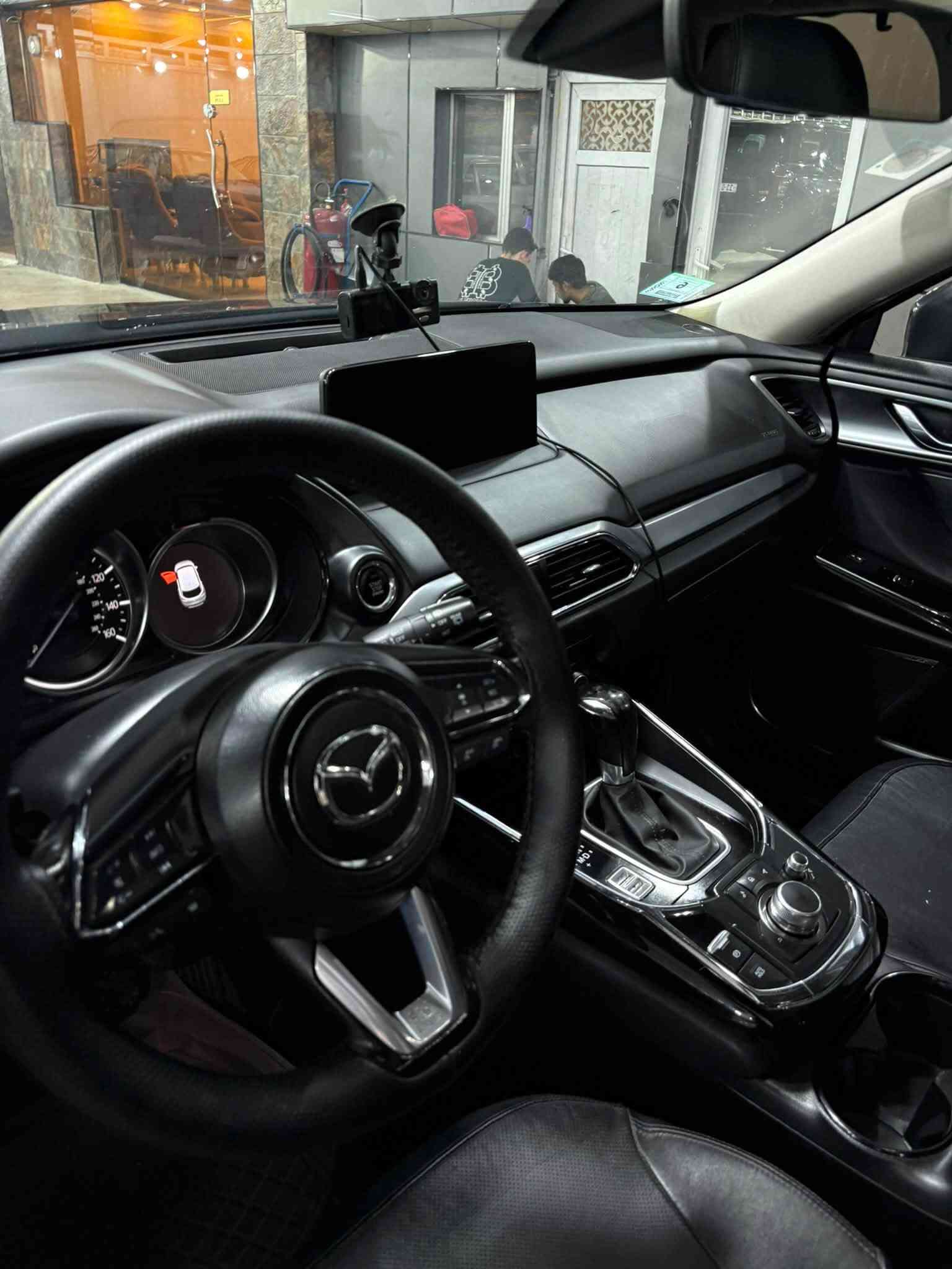 CX9 2022
مازدا CX9 2022
للبيع او مراوس 
رقم بغداد بأسمي
فول مواصفات
4 سلندر 2500 تيربو
7 راكب
صمه
3 قطع تبريد
رادار امامي وجانبي
كشنات جلد+تدفئه وتبريد
كشنات كهرباء حته الخلفيات
شاشه كبيره+ماوس تحكم
هاند بريك دكمه
صندوق كهرباء
كشنات خزن
بك لايت لد
بردات خلفيه
شاحن لاسلكي
حساسات امامي+ خلفي
كامره خلفيه
نضام سبورت
ماشية 60 الف
ضررها صندوق وجاملغ خلفي بدون ايرباك السياره جاهزه ومابيها اي نقص
السعر 192ورقه
مكان سياره بغداد كاظمية
***********
