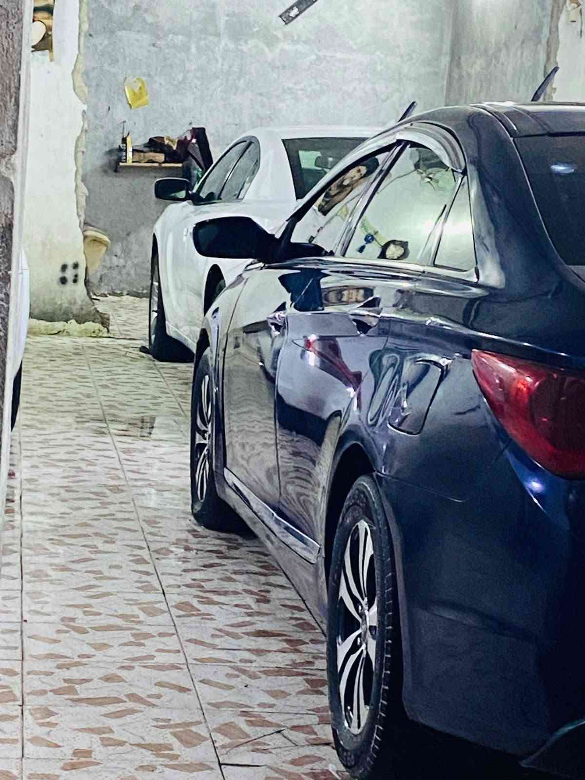 اخي الطيب اقرا التفاصيل كامله والنوب اتصل وملاحظه قصد ما تنباع ومراوس ما تنباع فقط بيع سلام عليكم   سياره سوناته البيع موديل ٢٠١٢وارد أمريكي محرك ٢٠٠٠ تيربو فول مواصفات السياره جاهزه كير ومحرك وتبريد حداديه ٧٠ بل ميه
مواص فات سياره بصمه تشغيل 
بصمه بواب  
ويل رياضي  شاير بل مري  سياره بيه هواي مواصفات  السعر ٨٥وبيه مجال قليل مكان ميسان 
***********
