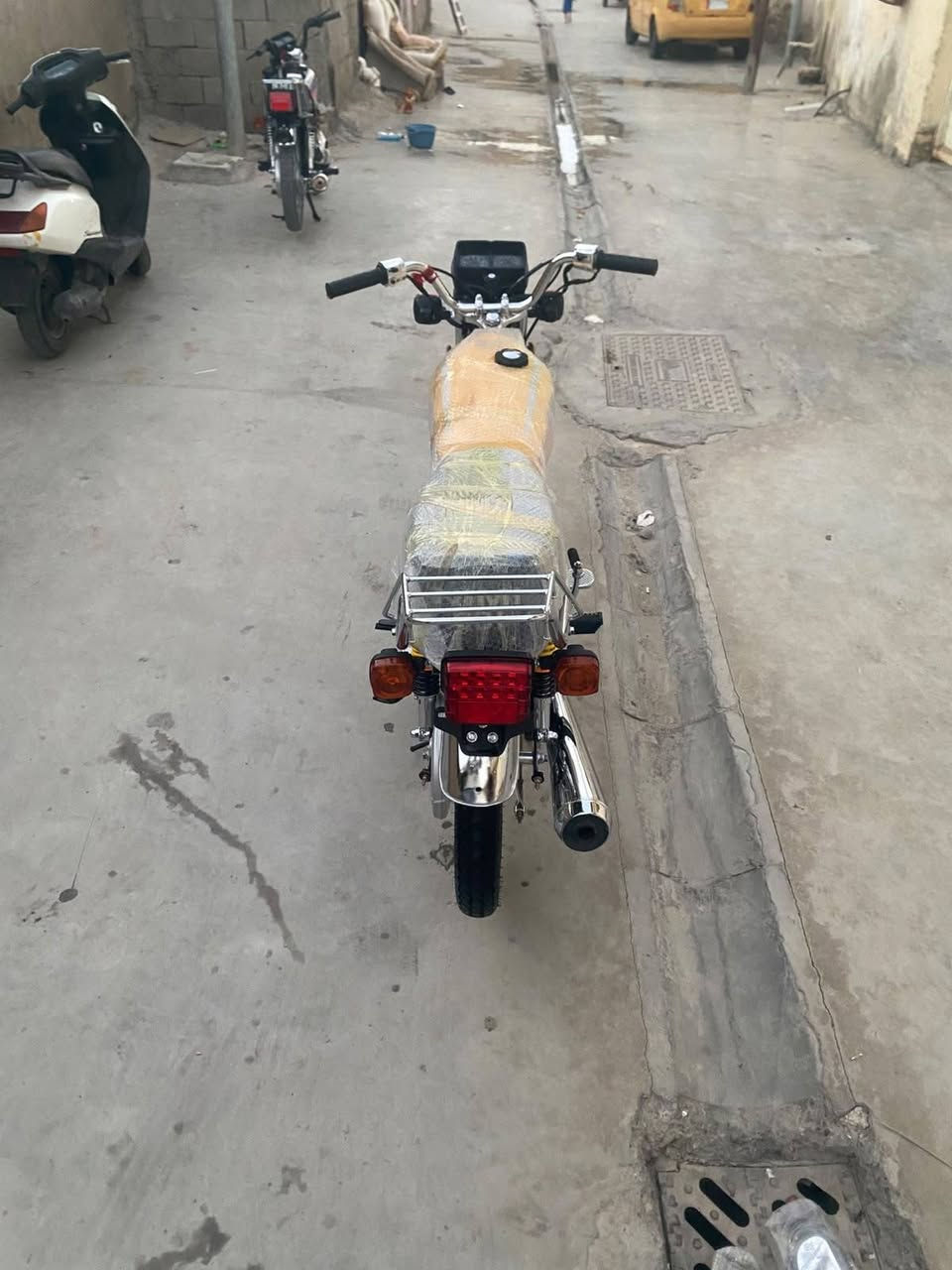 دراجه لبيع سكنار موديل 27دراجه مكفول دراجه صارهة 20يوم من طالعه من وكيال
مكاني كوت فلاحيه 
سعر ب850وبيهة مجال قليل 
موو شراي لا تعبني 
وشراي ينتصال ***********
