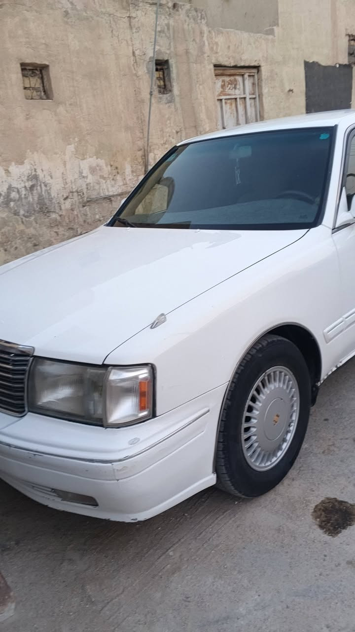 راس الثور مكفوله كفاله عامه يسره بلاد كير عادي رقم انكليزي محرك 3000 سيارة جهزه رقم ***********
