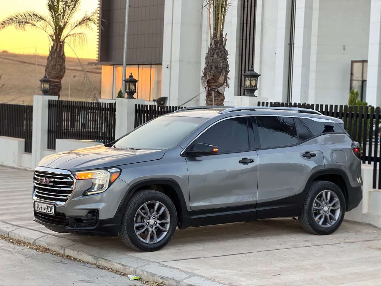 GMC TERRAIN 2023
سعر120مجال
سبوخ 4بارجه ربع سقف بي داخلي 
بي ايرباك 
بيش بشت كه بس 
به رد رادار شريكه 
رقم سه نه وي جديد
تحويل خرامه به شه رت 
موسفات  SLT. AWDفول بس سيلايت نيه 
شوين ئاكري 
***********واتساب أربيل, العراق
