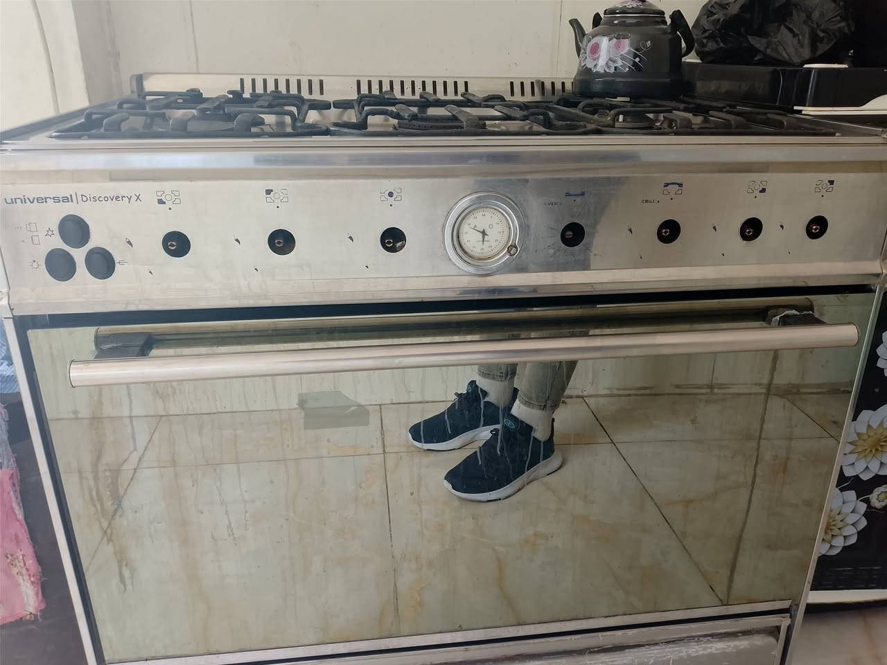 السلام عليكم طباخ للبيع اخو جديد جامده موجوده ودقمه موجوده الوان بغداد جديده ***********
