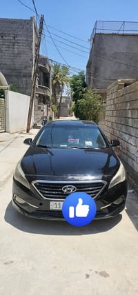 للبيع او المراوس سونتا 2015 السيارة جديدة بمعنى الكلمة ضررها جاملغ وبن...