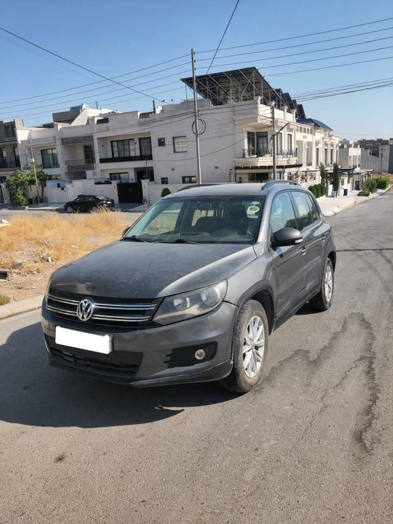 تیگوان ٢٠١٧
پينچ پارچە سبوغە بە حیزام  دەفرۆشم گێر و تەبەید بە شەرت مەکینە کەمەک بوخاری هەیە
*********** أربيل, العراق
